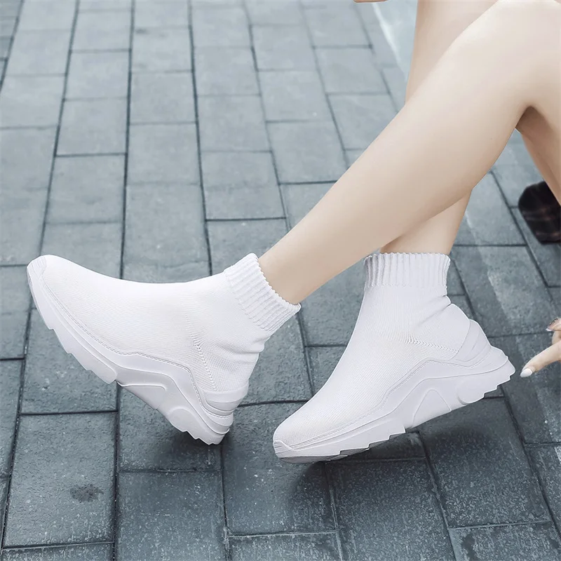 

Women Socks Shoes Summer Winter Boots Flat Bottomed Shoes Knitted Breathable Stockings Shoes Women's Thick Bottomed Boots