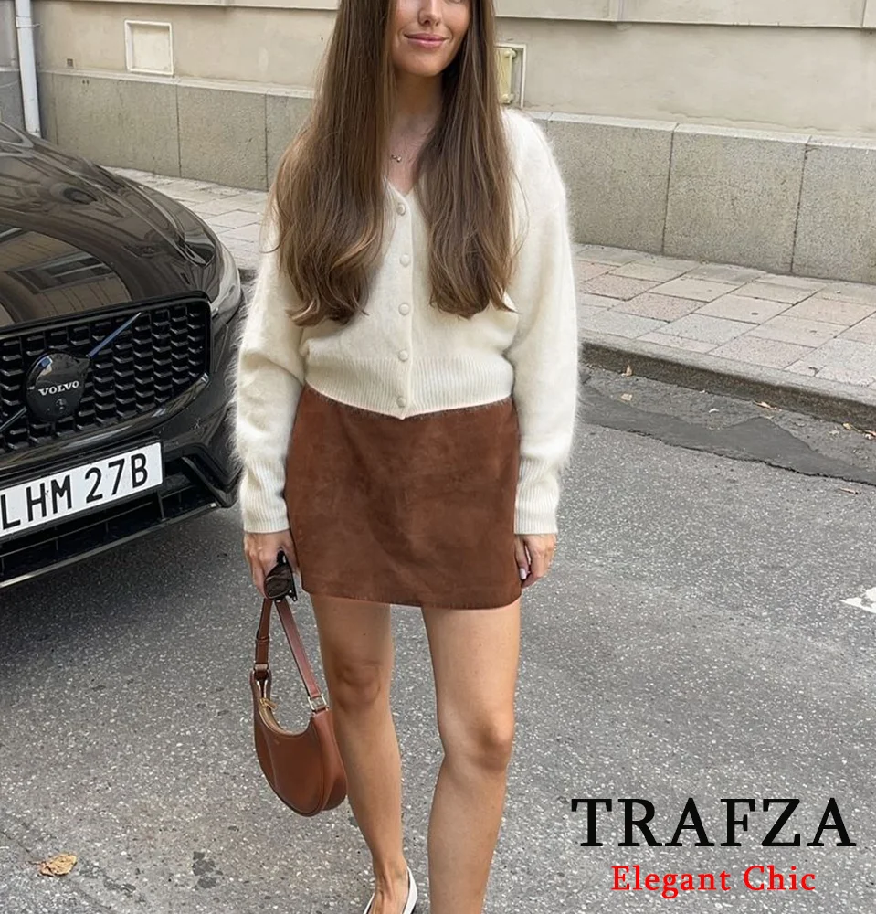 Женская мини-юбка трапециевидной формы