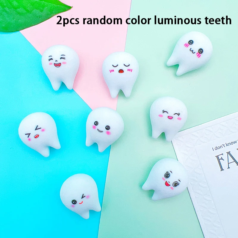 

2Pcs Miniature Cute Luminous Resin Teeth Ornament Cartoon Expression Teeths Ornaments Car Home Decoration