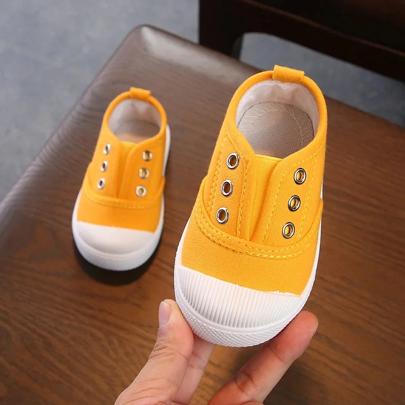 2022 summer new boys' and girls' lace up free breathable sports and leisure shoes solid color baby biscuit bottom