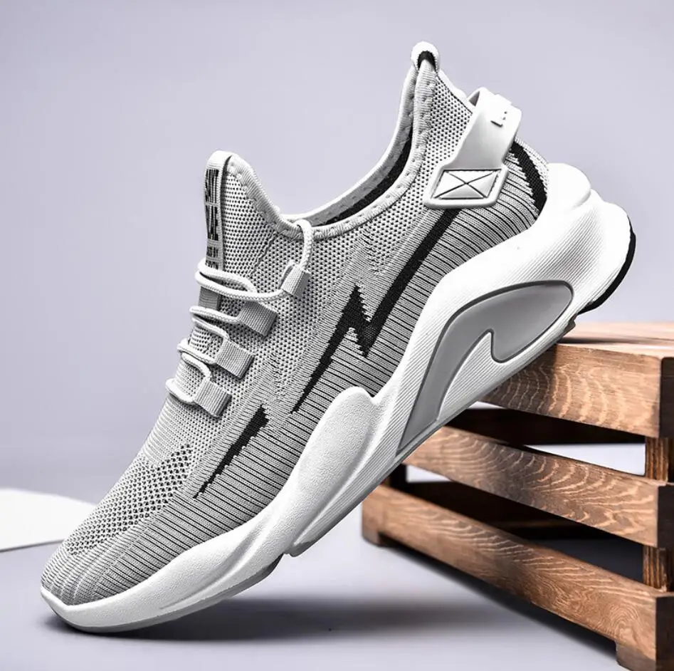 

Men's jogging shoes made of high-quality woven materials in spring and autumn, casual and fashionable anti-skid sports shoes