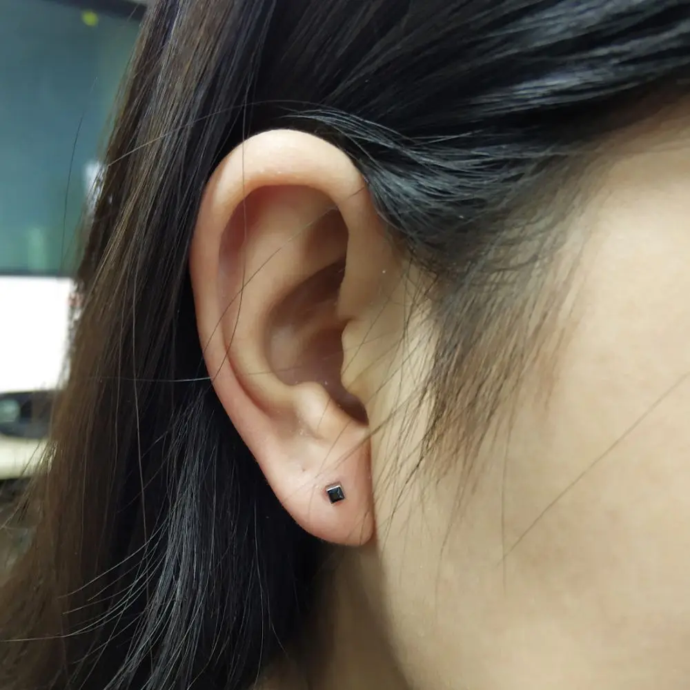 TGNEL серьги-гвоздики для женщин из чистого титана 2 6 мм черные/синие с фианитом