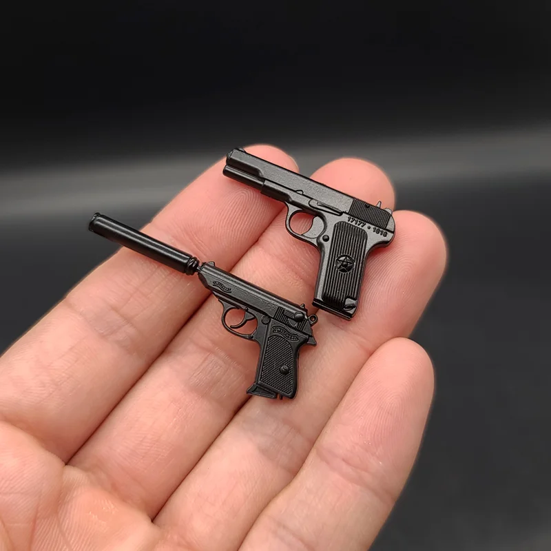 

1/6 Scale Soldier Pistol Model For 12'' Action Figure