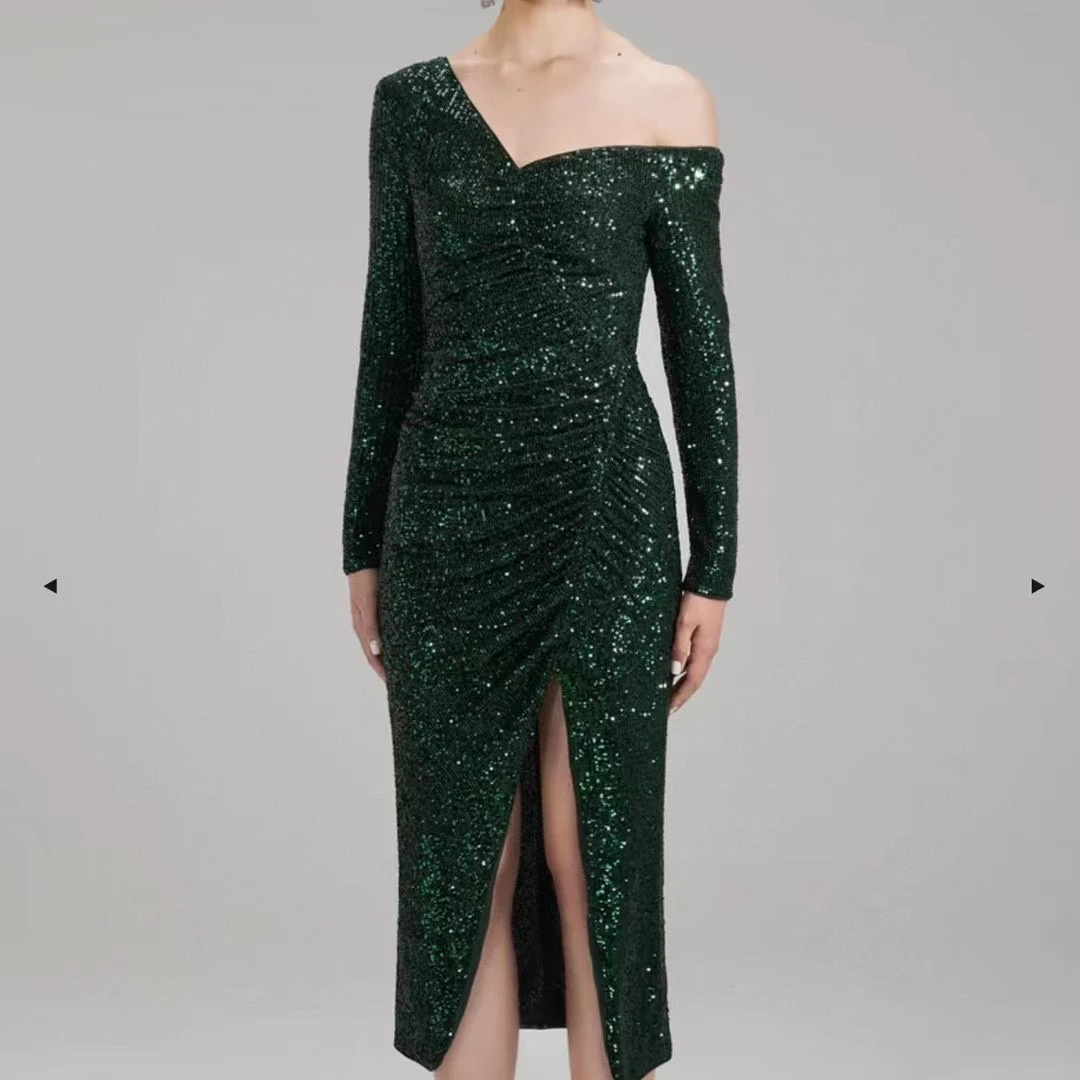 

New Arrival 2022 Top Quality Texture Dark Green Sequined Asymmetrical Shoulder Ruched Side Slit Midi Dress Women