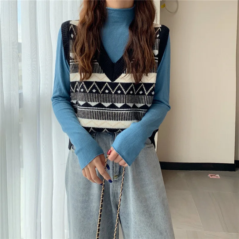 

Retro Sweater Women's Vest Outerwear Student Knitted Vest Autumn Winter V-neck Sleeveless Short Knitted Bottoming Vest Female