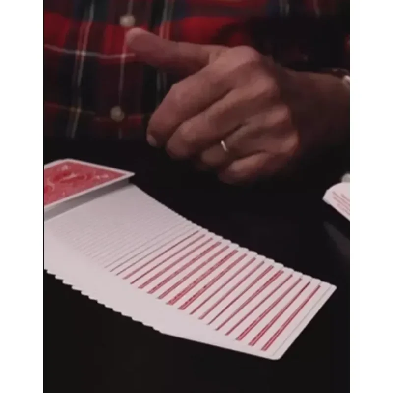 Часы заклинание Мартина швартса GimmicksWalk вокруг выступления крупным планом