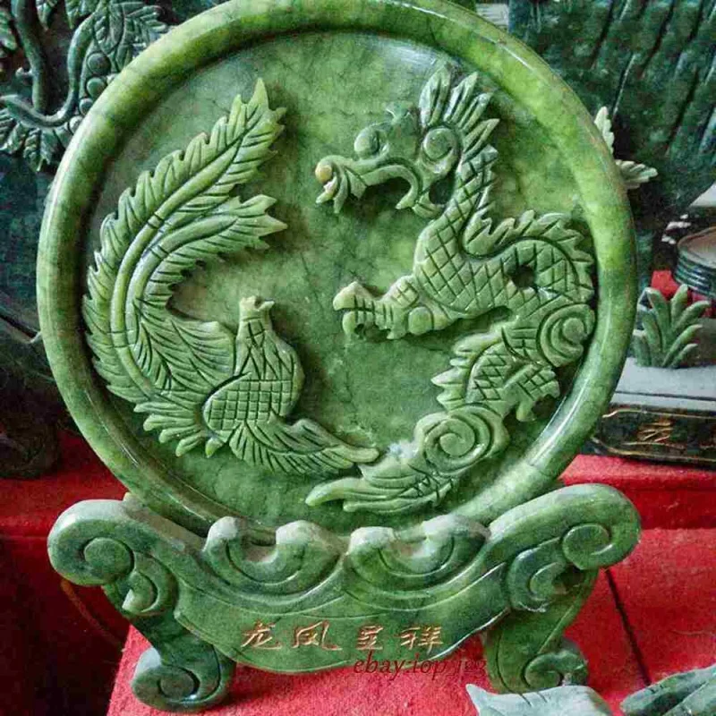 

Exquisite Chinese Natural Emerald Hand Carved Dragon and Phoenix Statue Ornaments