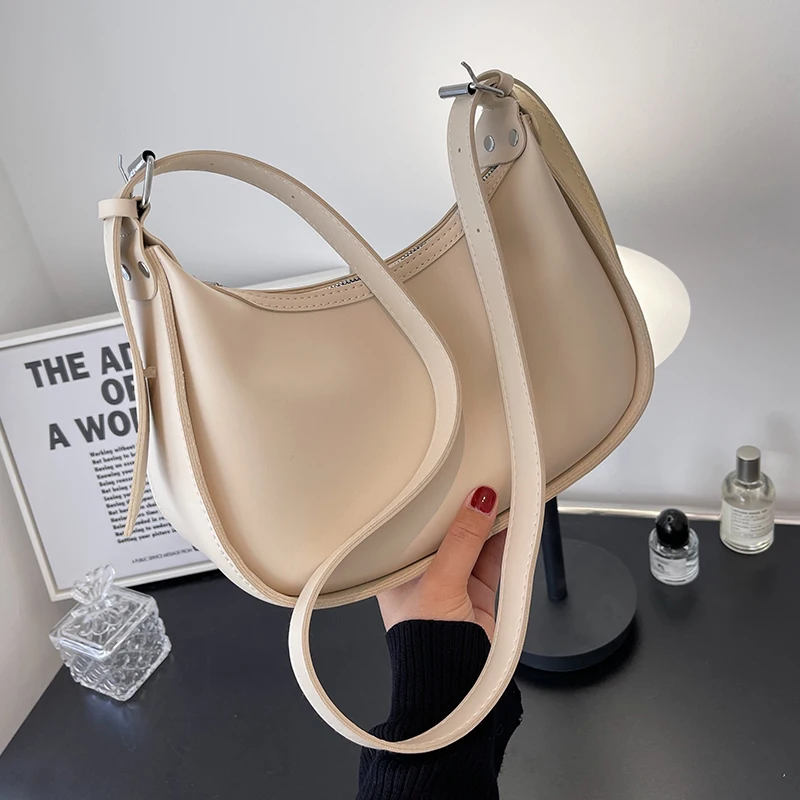 

VeryMe Solid Color Leather Female Shoulder Pack Popular Simple Crossbody Women Bag Fashion All-Match Handbag 2022 Borse Da Donna