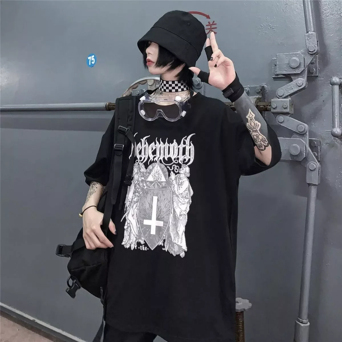 

2022NEW Emo Style Mall Goth Tops Manga Gothic Punk Goth Harajuku Tshirt Summer T Shirts Streetwear Black Top Grunge couple Cloth