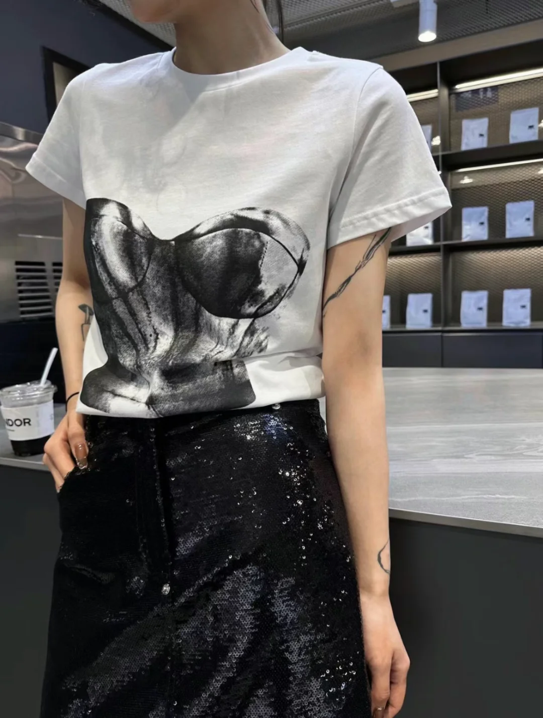 143387 140997 Fashion Classic Trendy Luxury Designer cloth Casual Printed T-shirt Woman