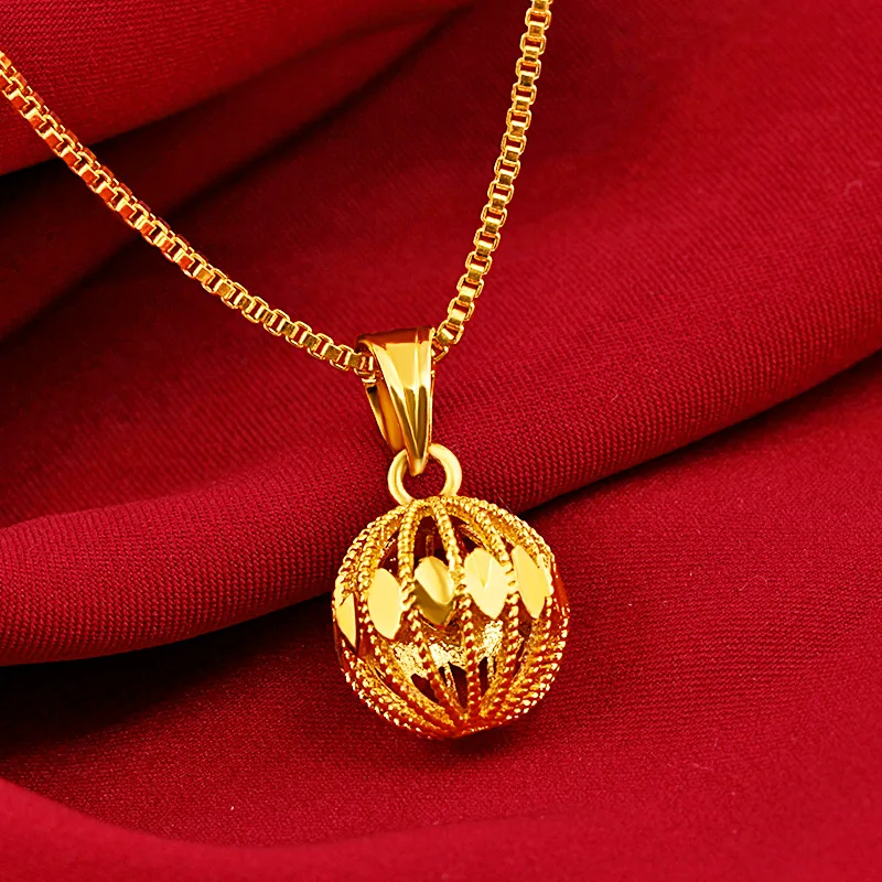 Vietnam sand gold-plated hydrangea round pendant Thai gold necklace pendant live the same paragraph plus one more