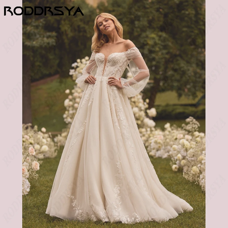 

RODDRSYA Full Puff Sleeve Beach Wedding Dresses For Women Off Shoulder Princess Tulle Appliques Lace Court Train Bride Gowns