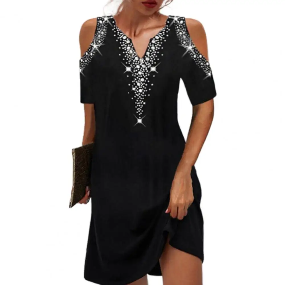 

Женское платье с открытыми плечами и V-образным вырезом, с принтом