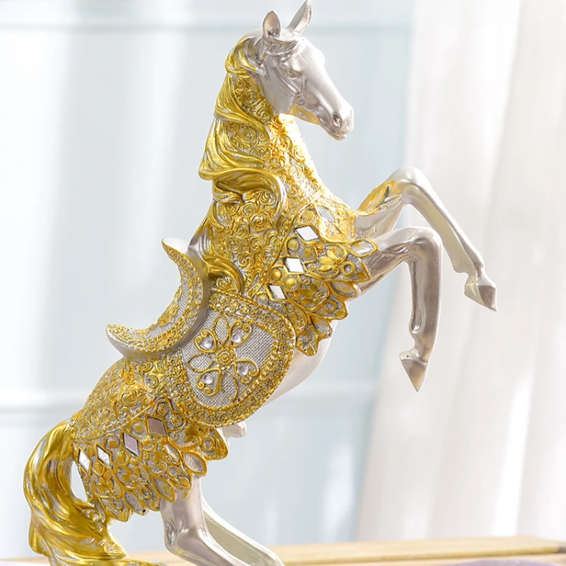 Статуя Королевская гвардия лошади античная готовая полимерная статуя