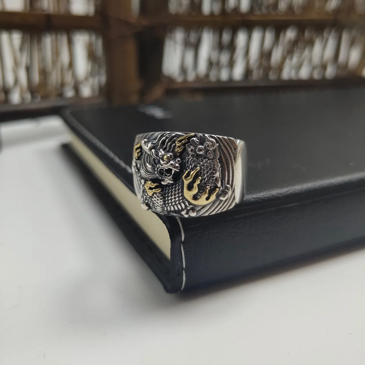 

Винтажное состаренное мужское и женское кольцо из серебра 925 пробы с головой тигра