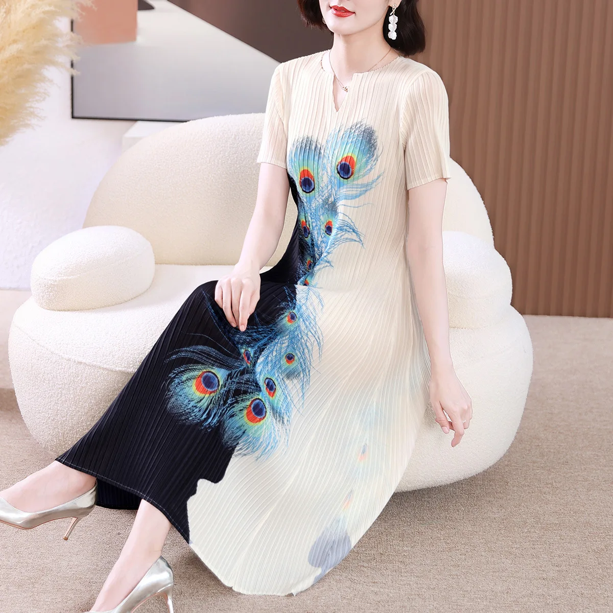 

Miyake Pleated Dress for Women, Feather Print, Mother's Wear, Plus Size, Slim Fit, Elegant Dresses, Summer Fashion, Plus Size,