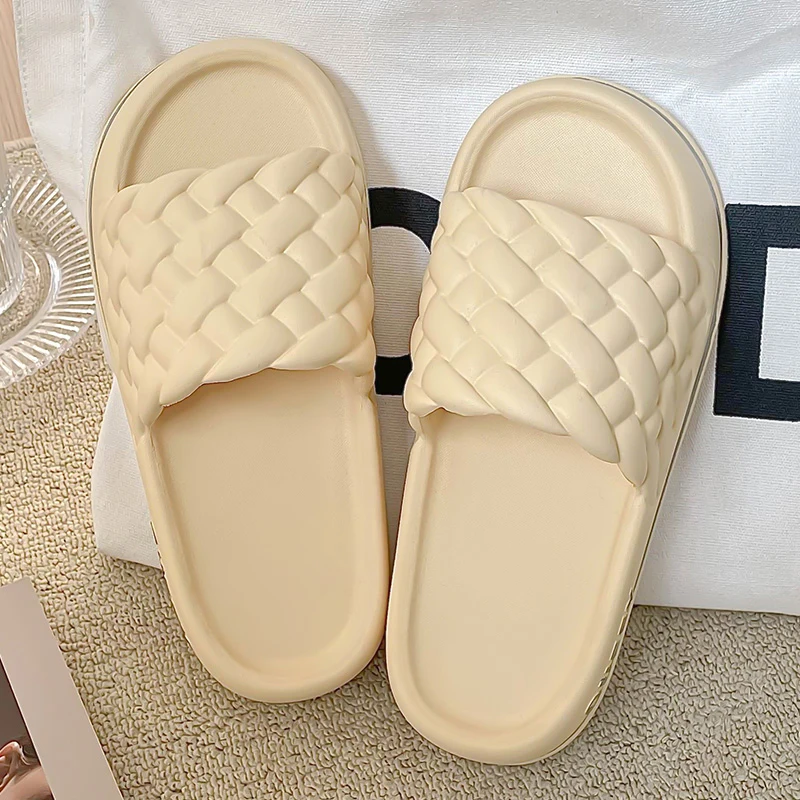 Summer Women Thick Slippers Sole Beach Slides Bathroom Anti-Slip Soft Sandals Fashion Ladies Cloud Shoes