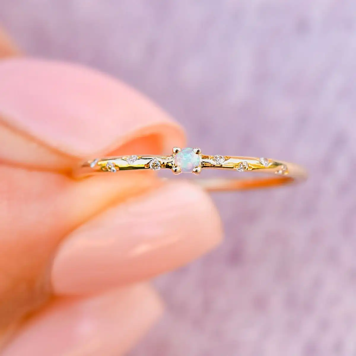 

S925 Sterling Silver Dainty Starry Birthstone Ring - A Delicate and Meaningful Accessory for Women