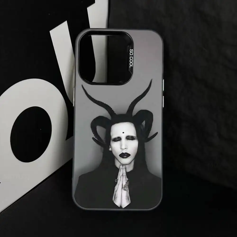 Фото Чехол для телефона S-Singer M-Marilyn M-Manson для iPhone 17, 16, 15, 14, 13, 12, 11 Plus, Pro Max, XS, цветной серебристый чехол-накладка №2