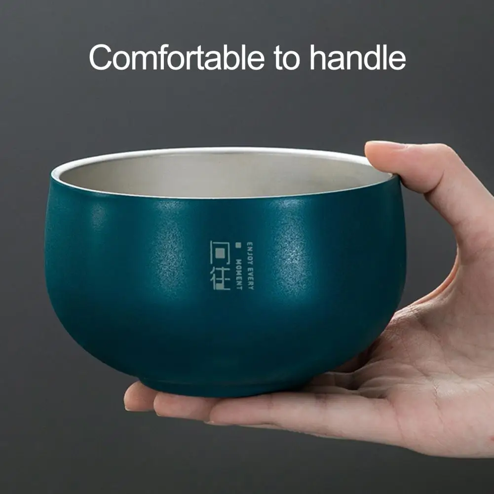 Миска для еды прочная с крышкой