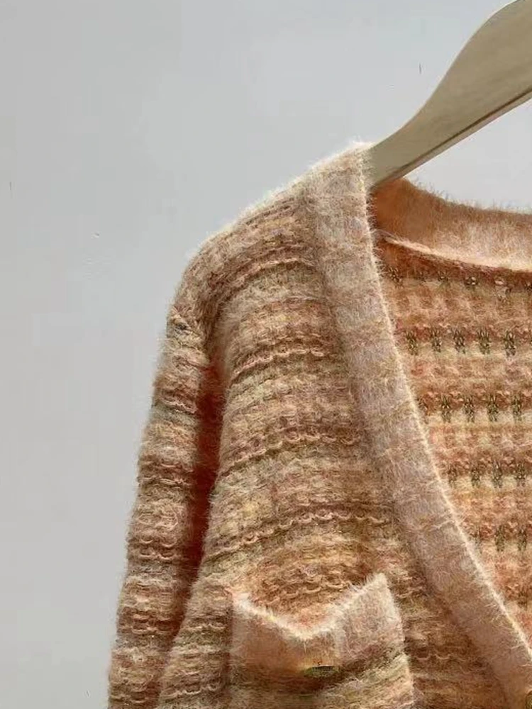 

2022 Spring New V-Collar Mixed Color Knitted Sweater Jacket Women Cardigan