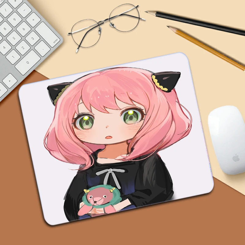 

Spy X Family Small Mouse Pad Kawaii Desk Accessories Mouse Gamer Mouse Mats Computer Desks Office Accessories Anime Rug Soft Pad