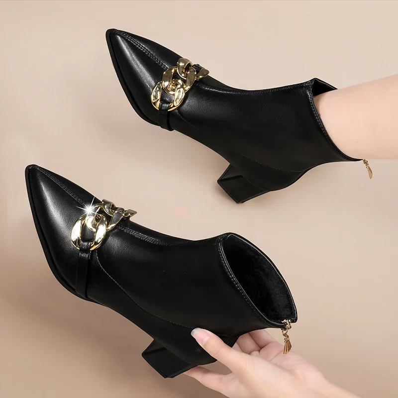

2022 Fashion Chain Decoration Women Ankle Boots Square Low Heel Pointed Toe Pumps Shoes Slip on Chelsea Short Boot