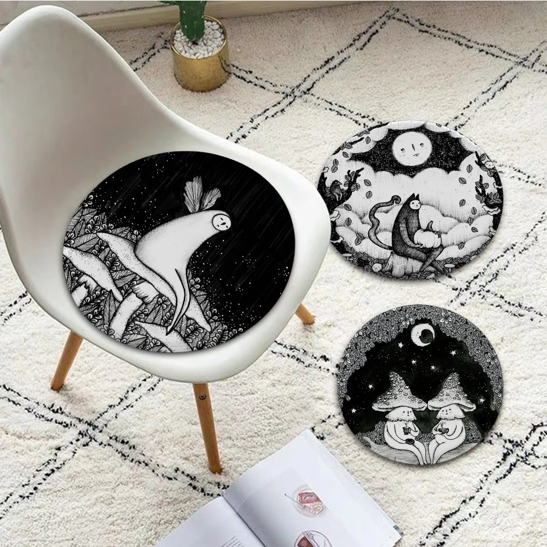 

Dancing Frog Witches Mushroom And Moth Elves Cushion Mat Plush Cushion Home Back Cushion Soft Comfortable 50x50cm Cushion Pads