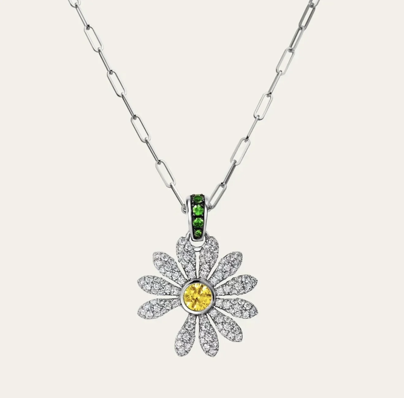 

GD Style Daisy Necklace