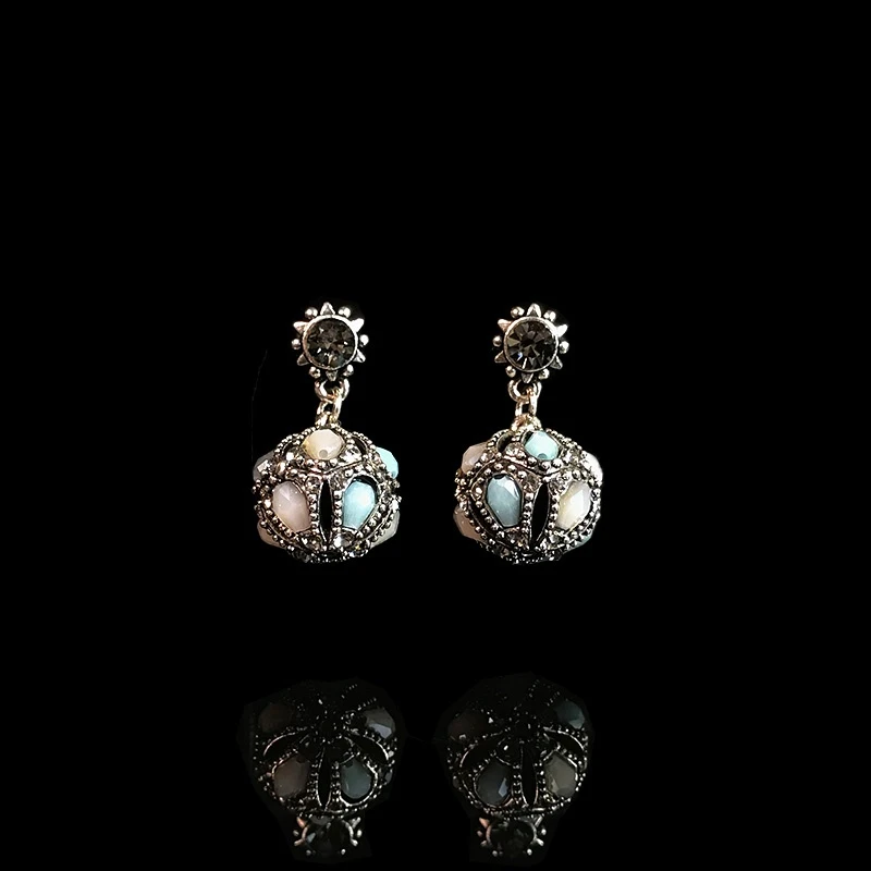 

Spherical Pendant Earrings Small Balls Korean Fashion All-Match Retro Style Earrings Graceful Rhinestone Earrings Jewelry Gifts