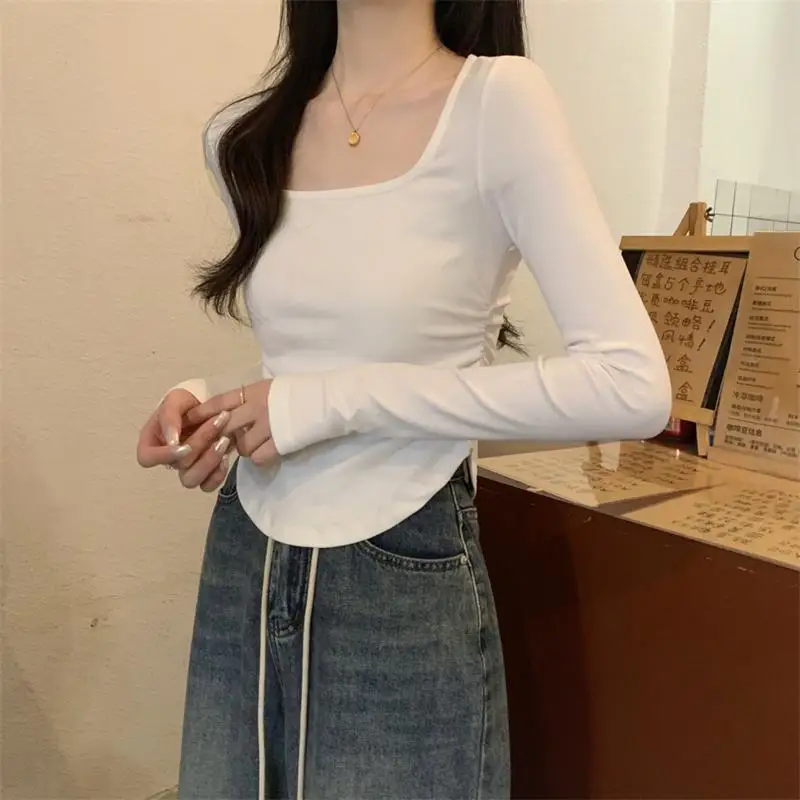 

Casual slim fit square neck T-shirt