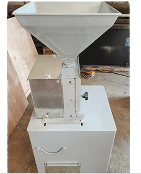 Самая продаваемая машина для шелушения какао и винных зерен маленькая