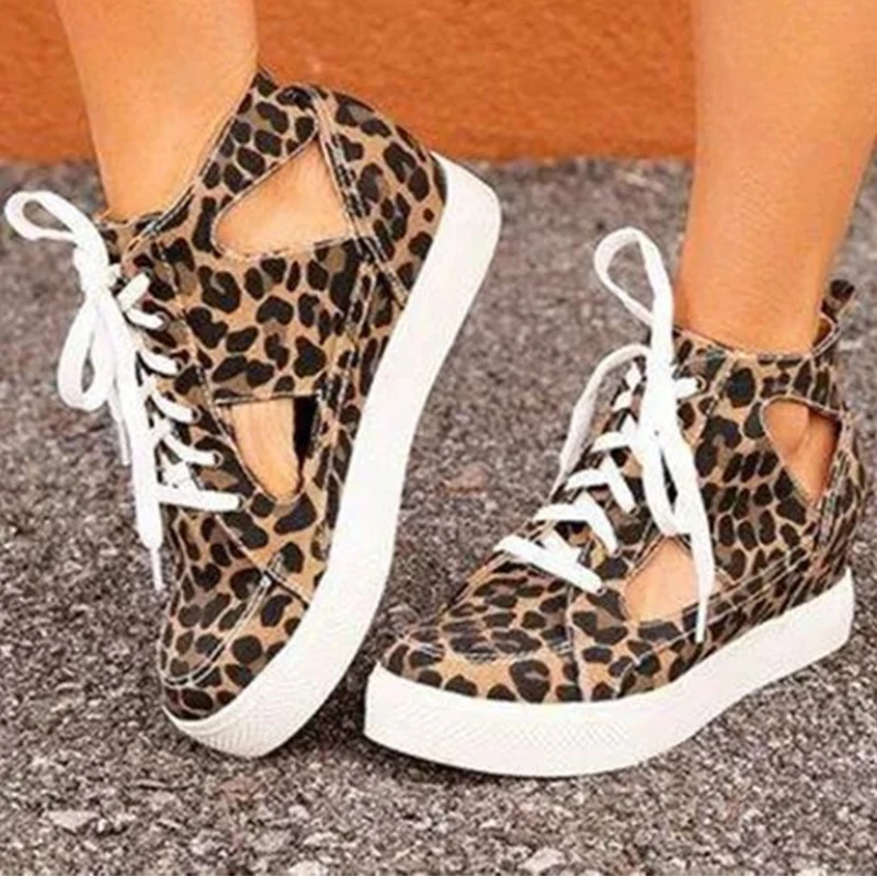 

Leopard Print Sneakers Women Hollow Lace-Up Large Size Round Toe Vulcanized Shoes Outdoor Casual Platform Flats Zapatillas Mujer