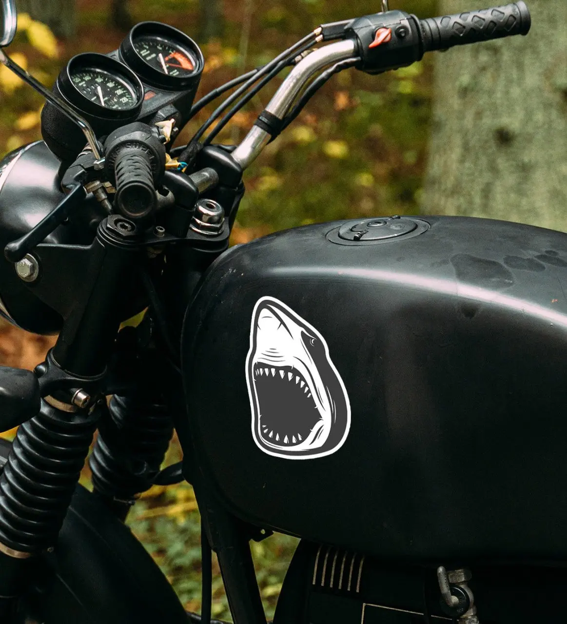 

BK Gift Shark Design Motor Sticker-2