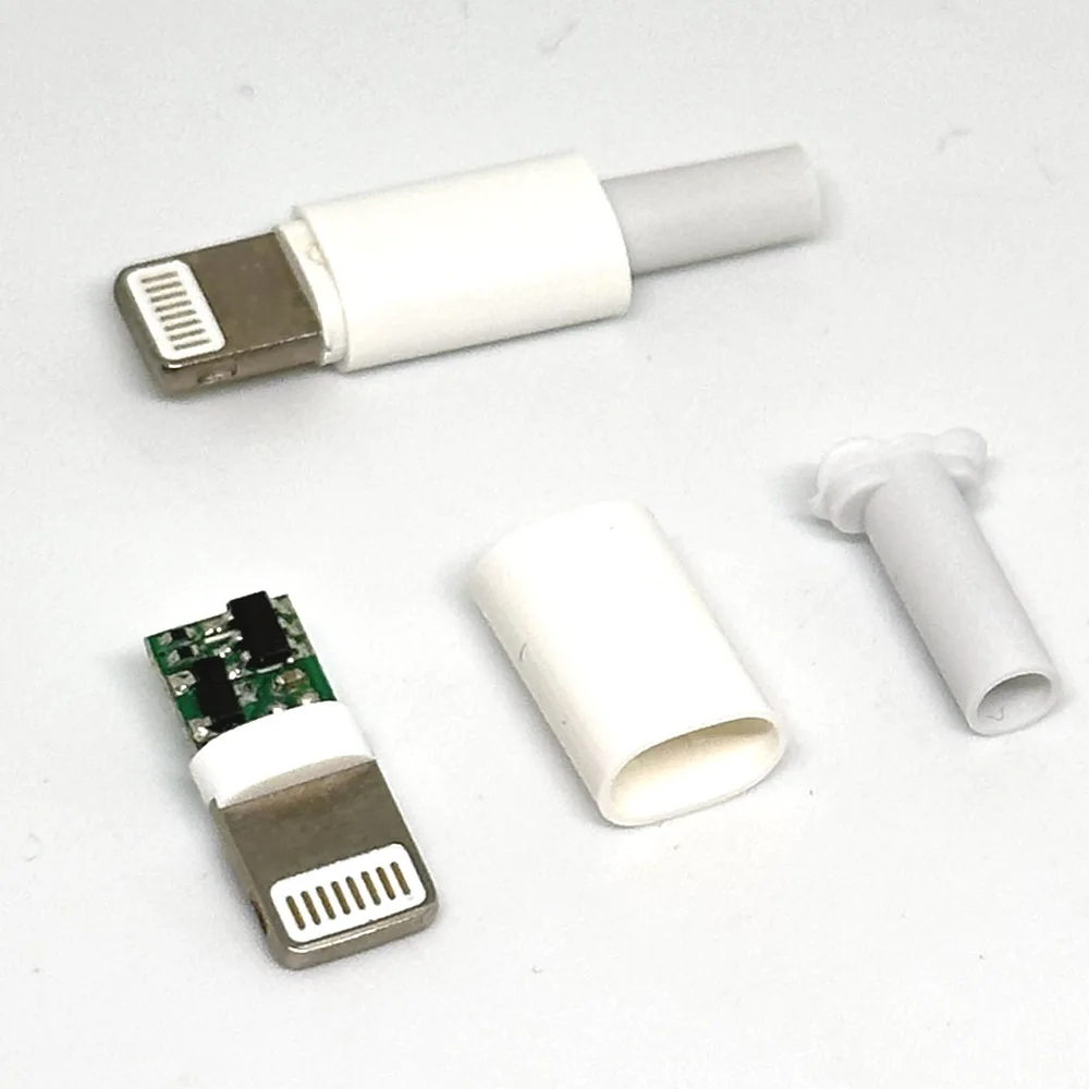 

LAJQTAO 3.0mm Разъем USB для iPhone