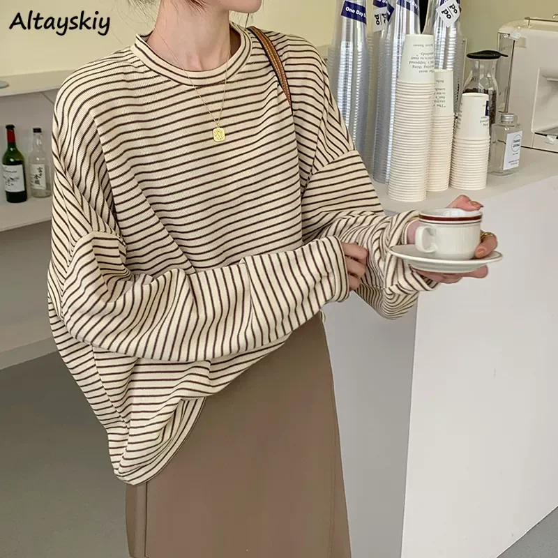 

2022New T-shirts Women Chic Elegant Simple Long Sleeve Spring Fall Basic Ladies Top All-match OL Korean Trendy Teens Tee Clothes