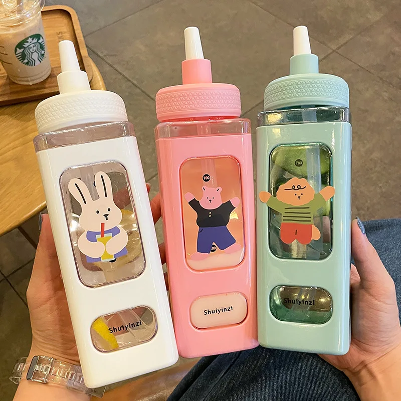 

700ML square straw cup girl heart cute Korean plastic water cup fitness sports students carry