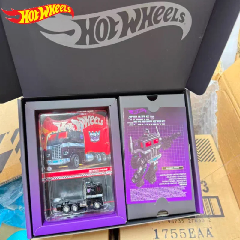 Фото Оригинальные трансформеры Hot Wheels RLC Nemesis Prime G1, совместимая схема темного цвета, двойная форма, масштаб 1/64, модели автомобилей из сплава, игрушки №1