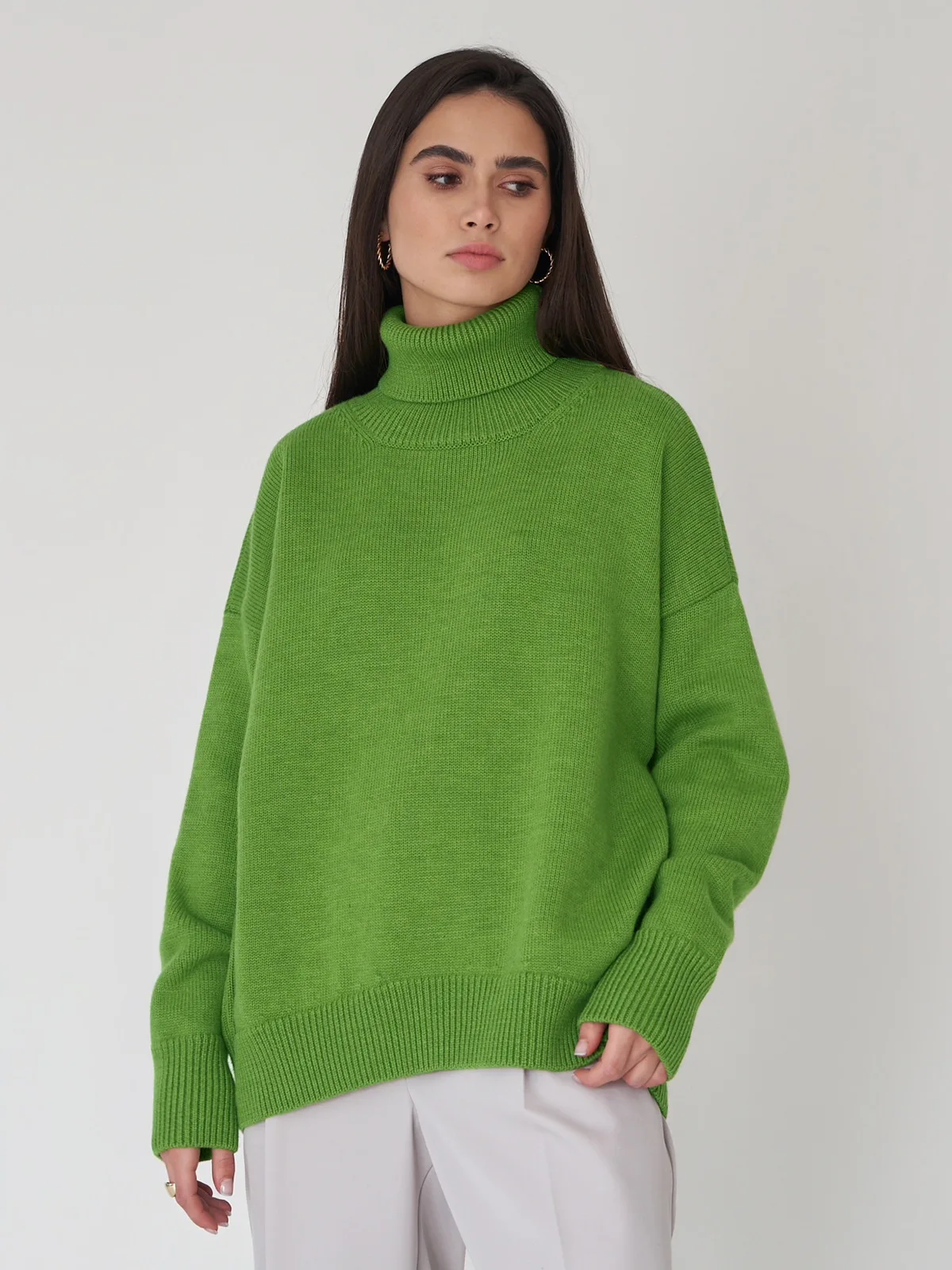 

2023 Europe and the United States autumn and winter solid color turtleneck sweater loose knit sweater jumper loose base outside