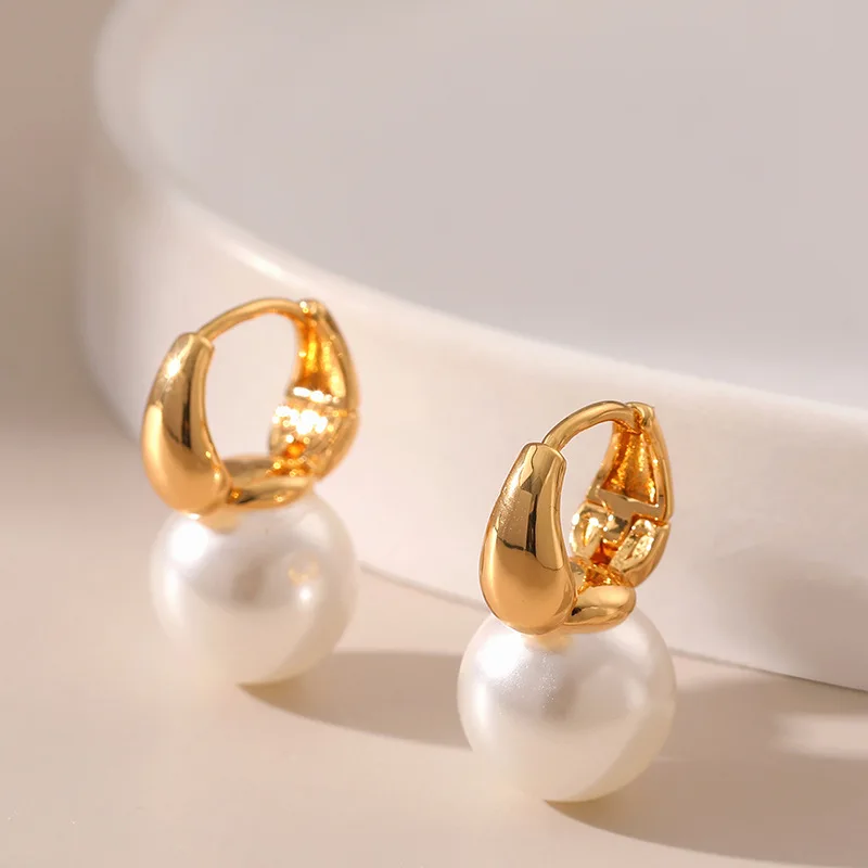 

1.2cm Huge White Imitation Pearl Earrings 18K Gold Plated Statement Metal Small Ear Ring for Women Wedding Party Jewelry