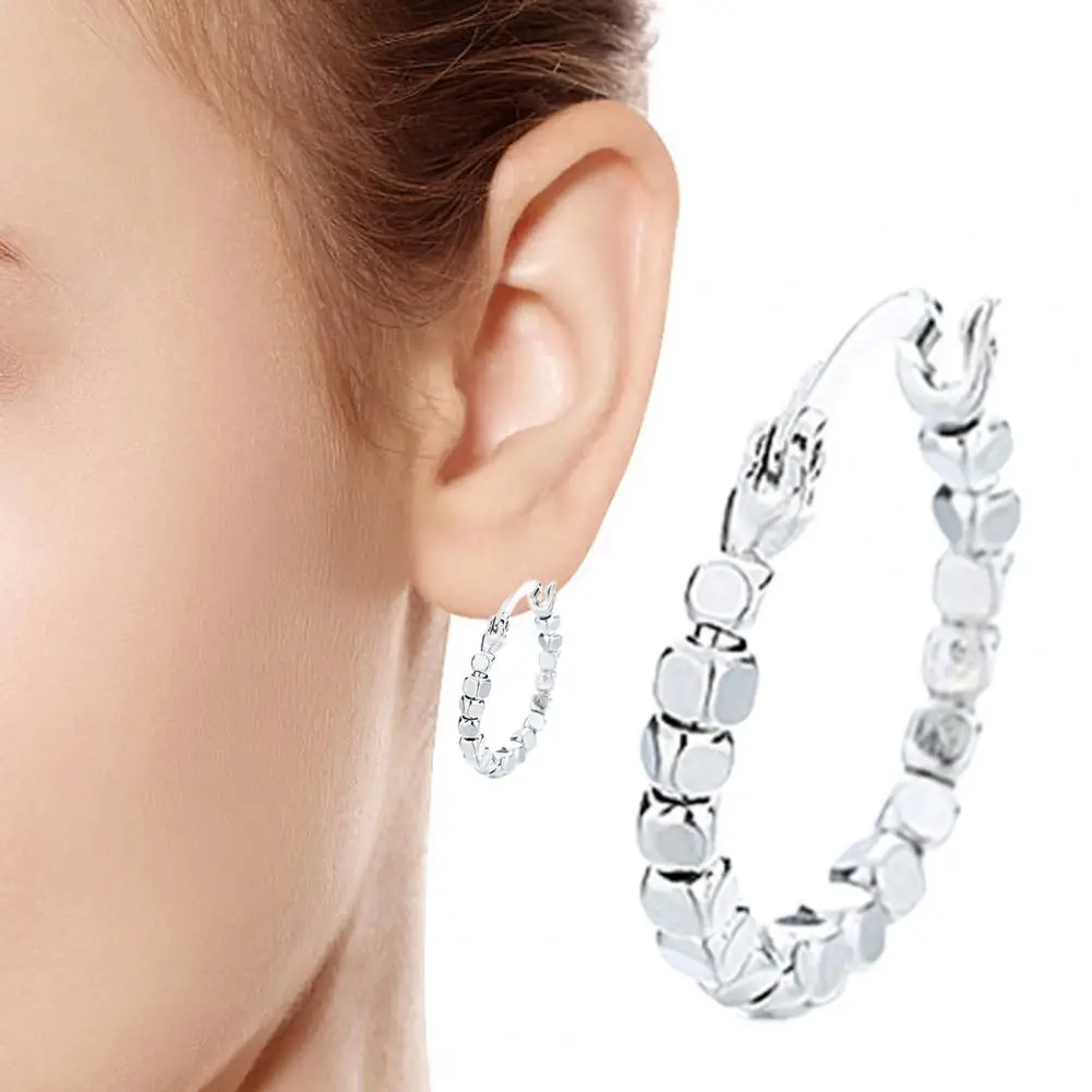 

Stylish Female Earrings Elegant Well-designed Stereoscopic Cube Hoop Earrings Lady Earrings Hoop Earrings 1Pc