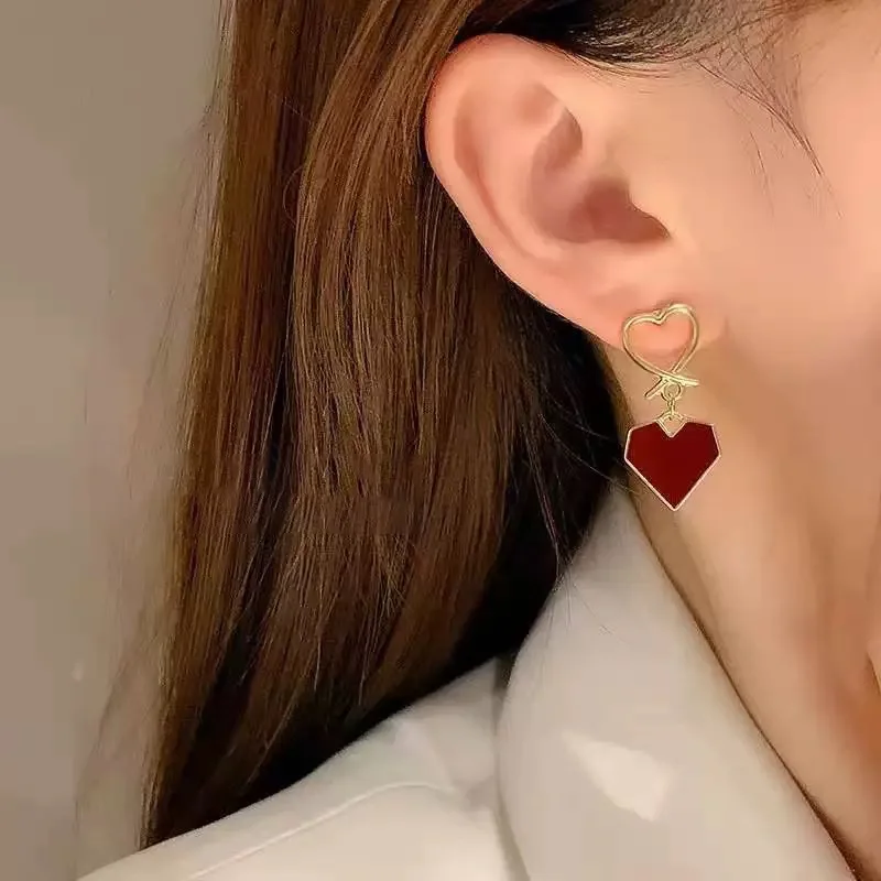 Простой дизайн винно-красные серьги с сердечком для женщин винтажные