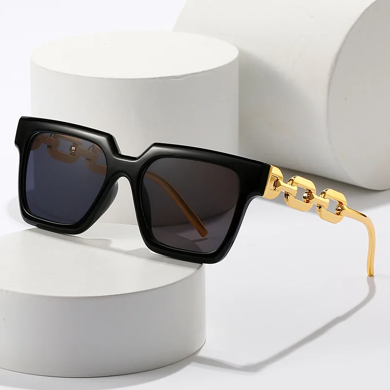 

Квадратные Солнцезащитные очки с металлической цепочкой для мужчин и женщин, модные многоугольные очки, трендовые солнцезащитные очки в ст...