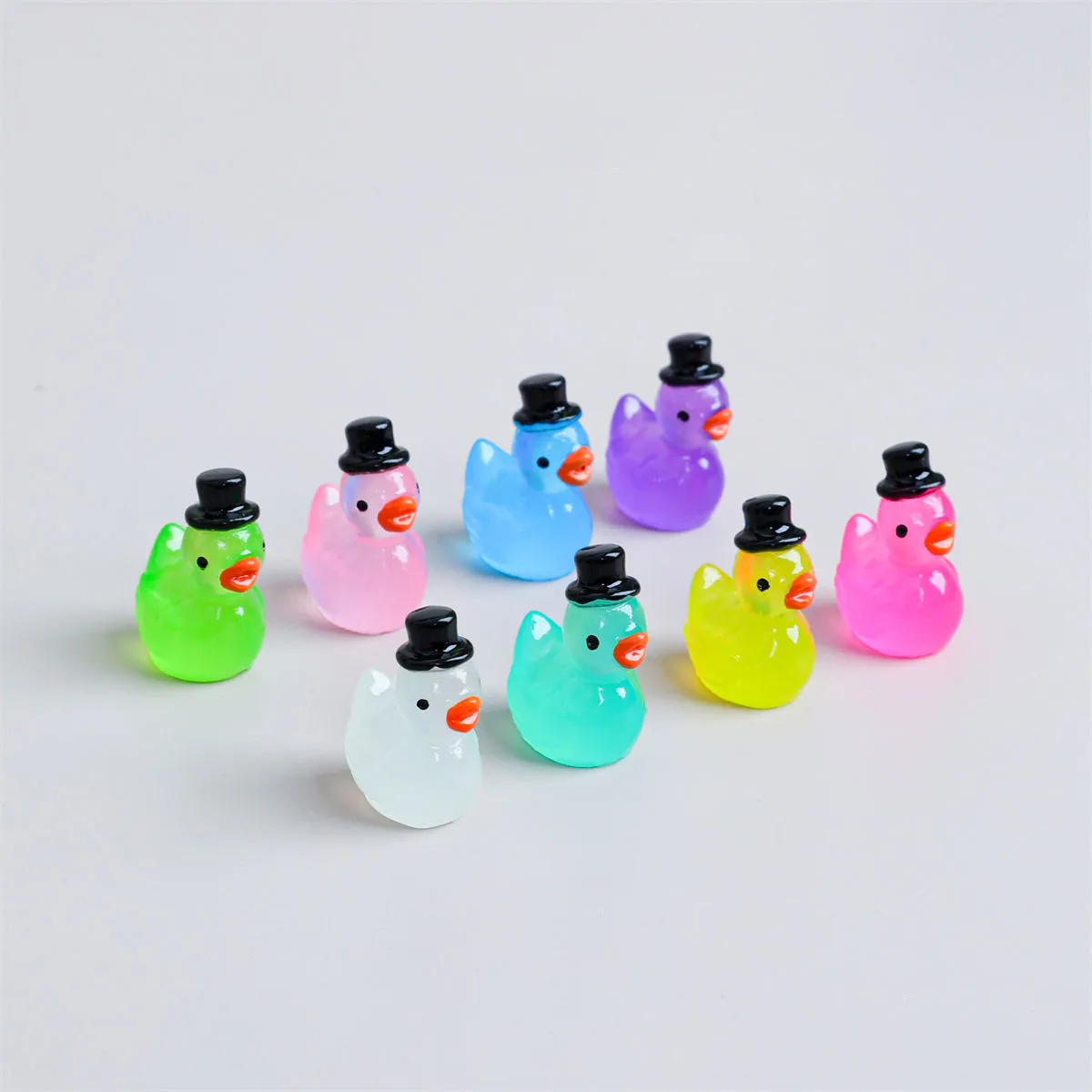 

KINGONEDOM Светящиеся мини-утки с цилиндром