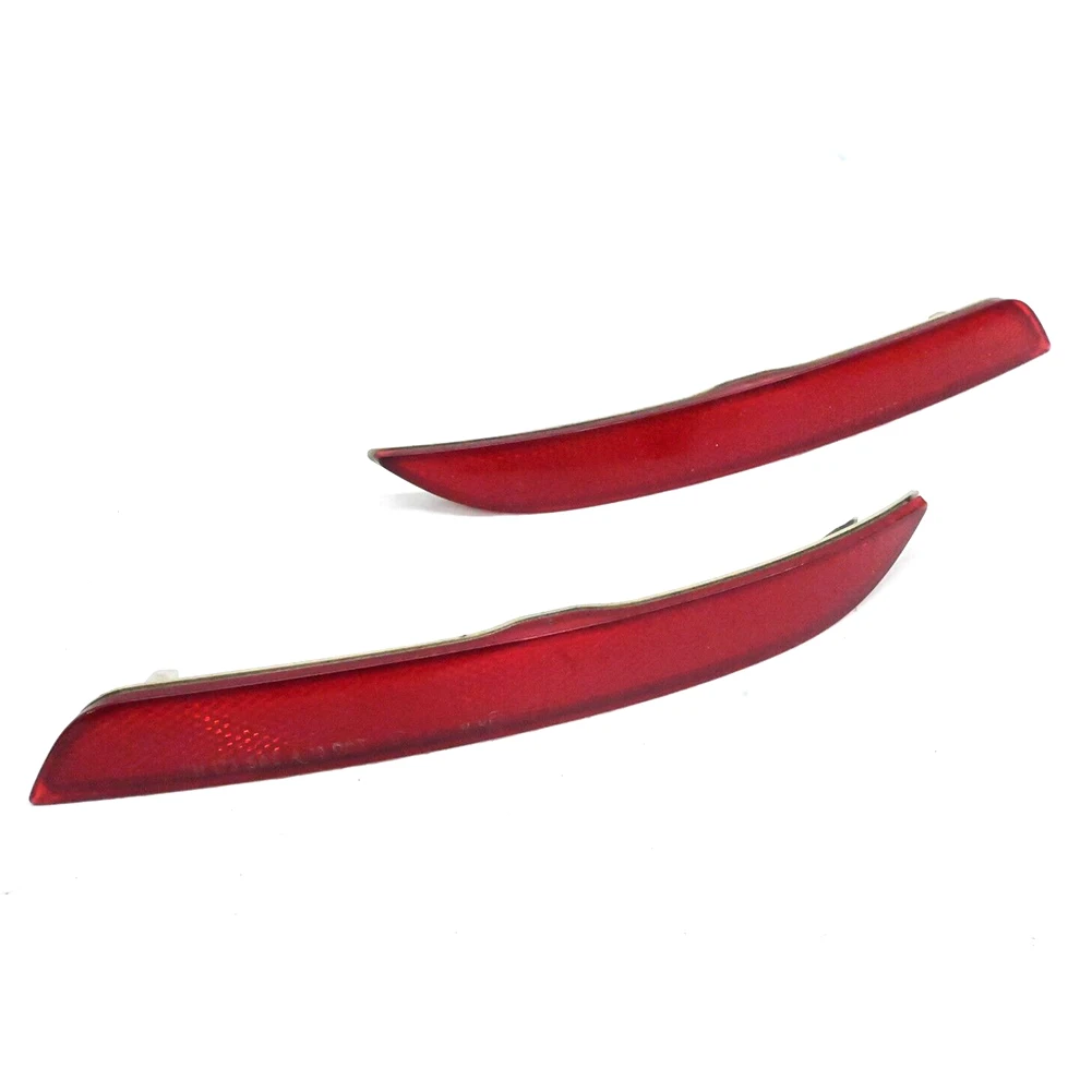

2PC Auto High Mount Brake Stop Lights Brake Lamp For BMW F10 F11 F18 With M-Tech Or M-Sport Bumper 11-16 63147842955 63147842956