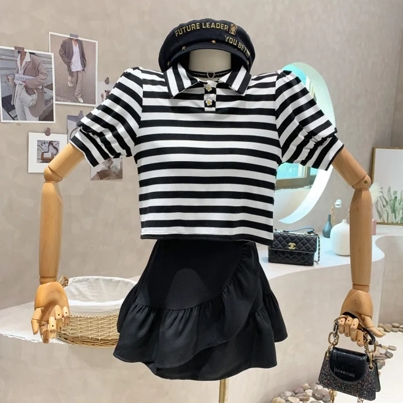 

Niche Design New Women's Clothing 2022 Summer Striped Short Sleeve T-shirt Top Ruffle Skirt Two Piece Set