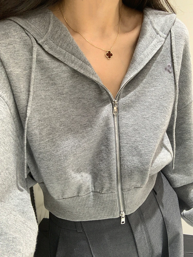 Ainossuya Новинка осени 2024 универсальный вязаный кардиган на молнии с капюшоном