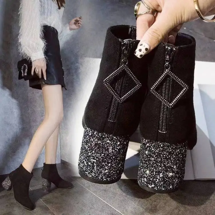

Black Women Boots 2023 Solid New Fashion Flock Winter Warm Shoes Sexy Blingbling Female Ankle Booties Back zipper Chelsea Boots