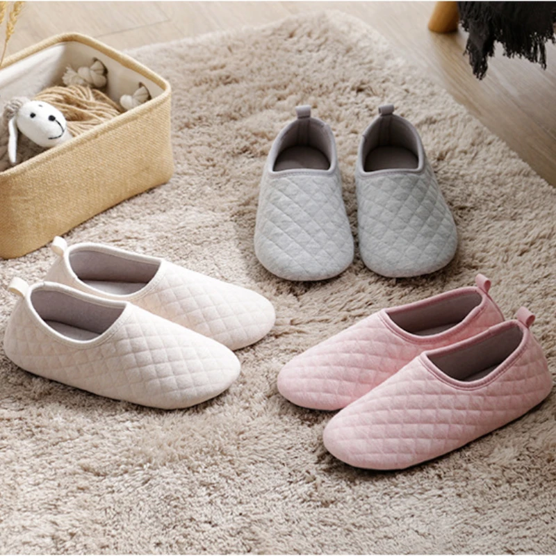 

Women Winter Indoor Warm Home Slippers Couples Non-slip Floor Flat Shoes Spring Autumn Winter Warm Bedroom Soft Cotton Slippers