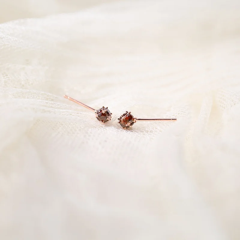 S925 Silver Stud Earrings Women High-Grade Red Design Light Luxury 2024 New Popular Temperament Summer